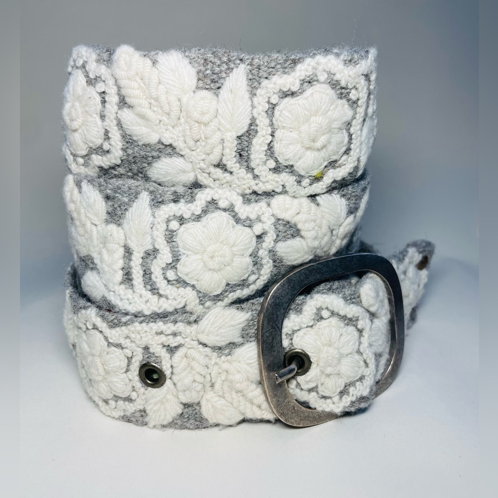 New! Jenny Krauss Cortina Size Small